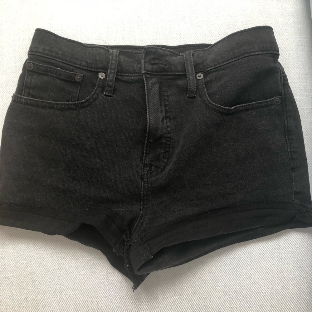 BRAND NEW Madewell Black Denim Shorts